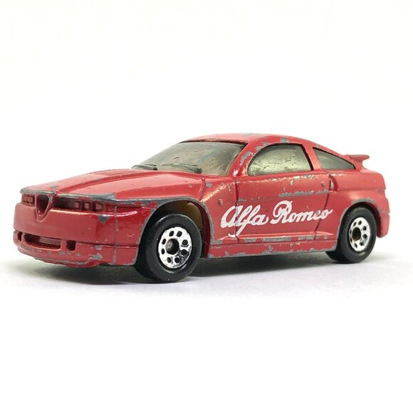 Matchbox 1989-1991 Alfa Romeo SZ red Collectible 1/64 Scale Diecast Model AS IS - Picture 9 of 14